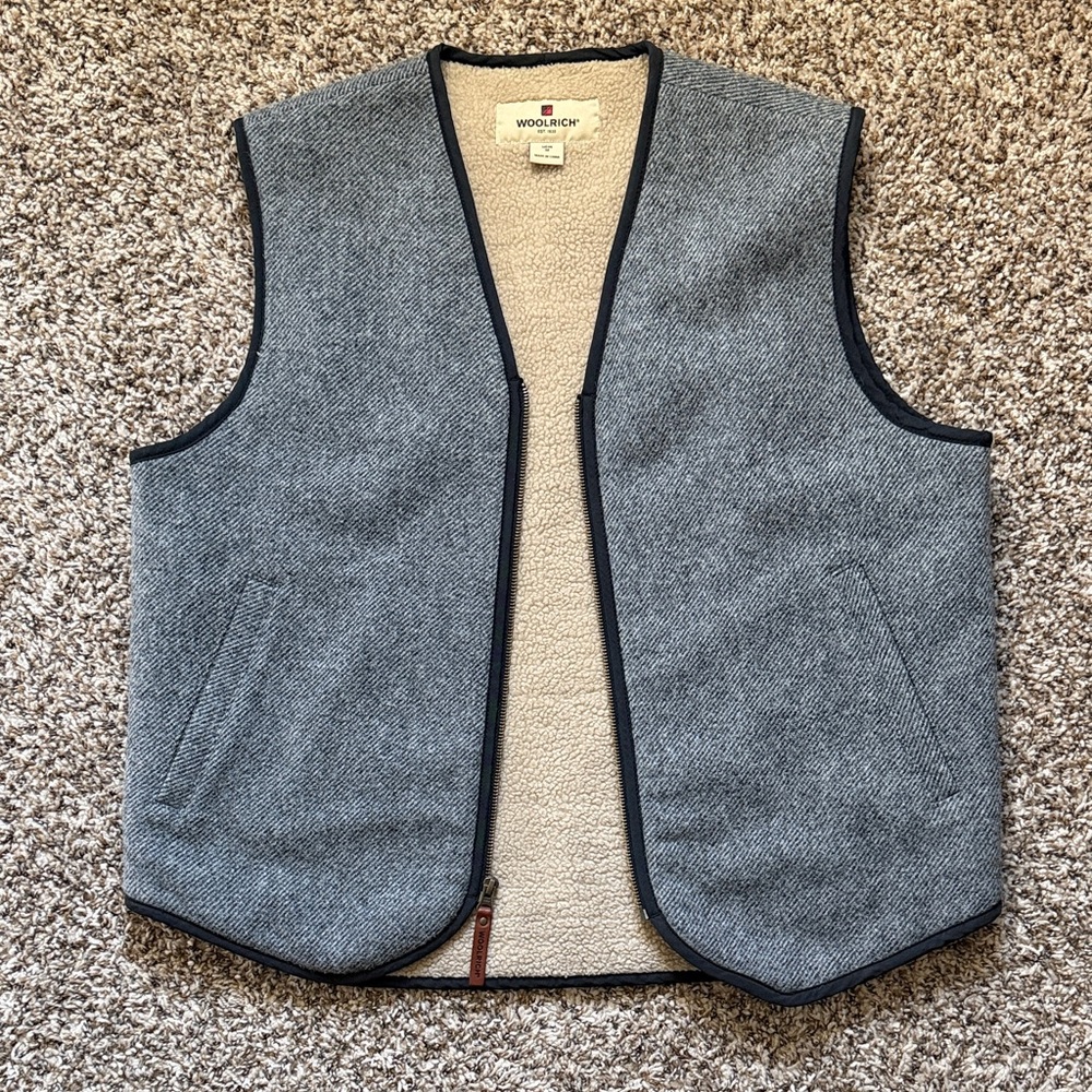 Woolrich Gray Wool Vest with Sherpa Lining